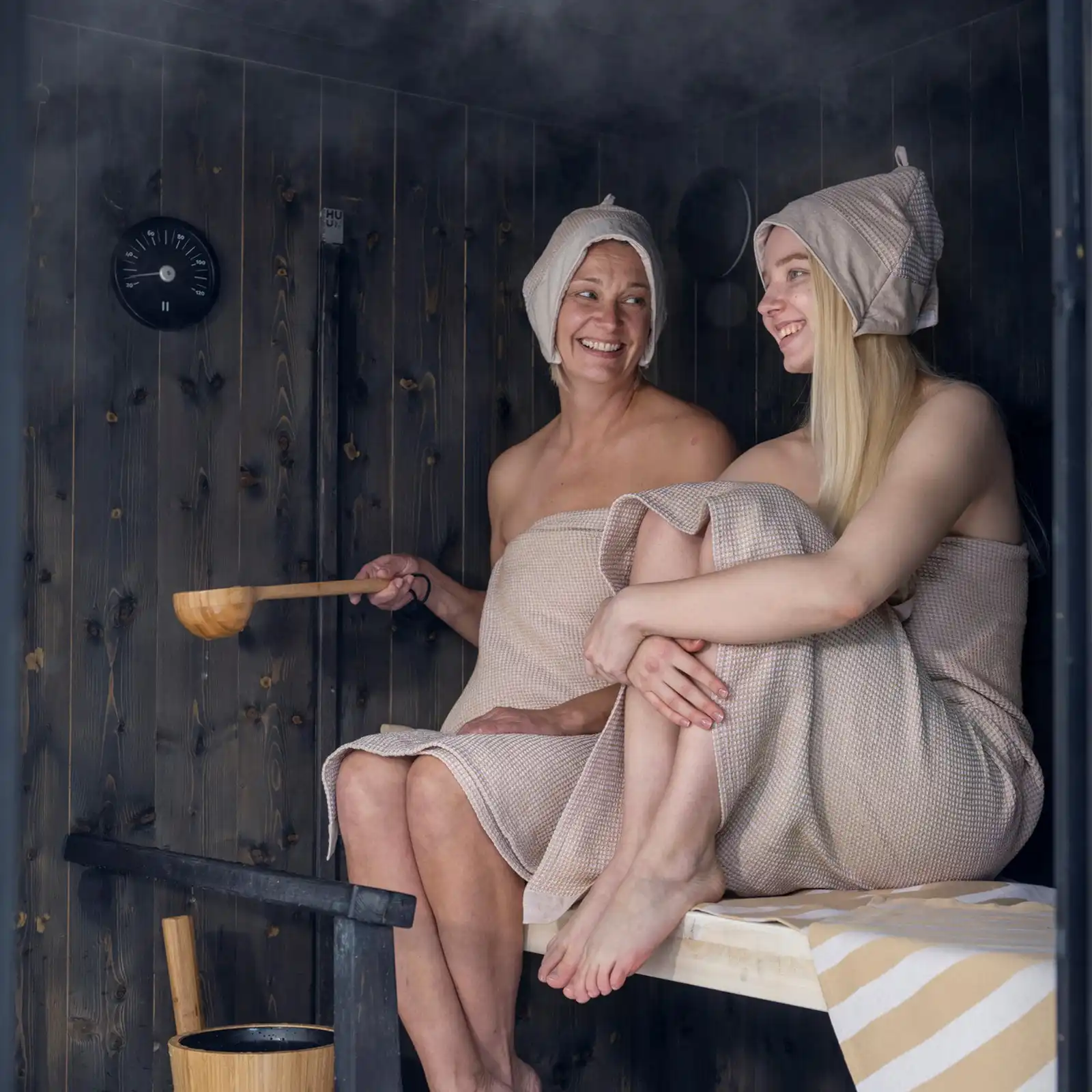 Sauna Hut Chambray - Image 3